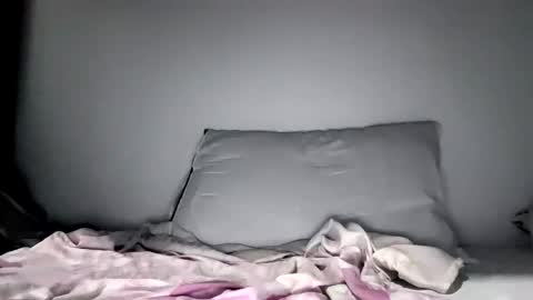 Snapshot of eveee228 chatting on November 5, 10:48 am eveee228 online show from November 5, 10:48 am