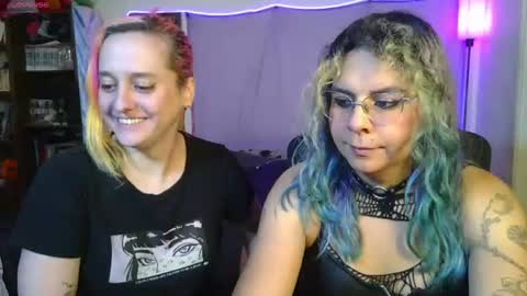 Snapshot of evelan123 chatting on July 14, 2:05 am Chulal online show from July 14, 2:05 am
