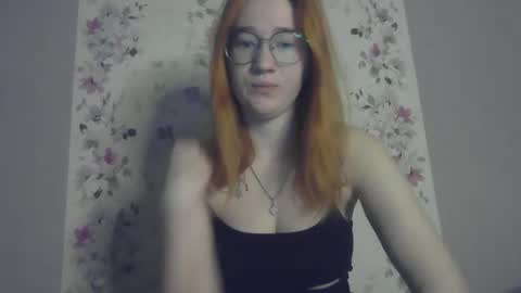 Snapshot of eveliina_shy chatting on January 9, 5:32 am Evelina online show from January 9, 5:32 am