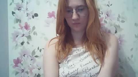 Evelina online show from March 19, 2:54 pm