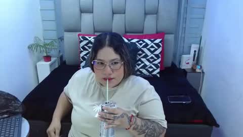 evelin zaens online show from March 20, 3:55 am