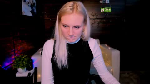 Snapshot of eveline_max chatting on January 17, 5:51 pm Evi online show from January 17, 5:51 pm