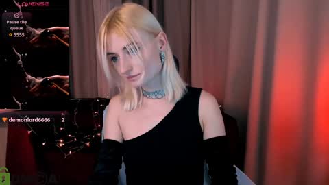 Snapshot of eveline_max chatting on January 25, 12:48 am Evi online show from January 25, 12:48 am