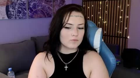 Snapshot of evelyn_carters chatting on June 30, 2:29 pm evelyn_carters online show from June 30, 2:29 pm