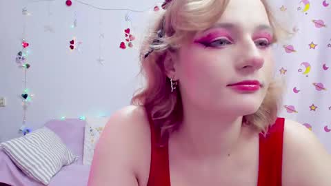 Snapshot of evelyn_harper_x chatting on February 13, 6:20 am Eve online show from February 13, 6:20 am