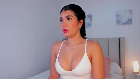 Evelyn online show from January 11, 9:53 pm