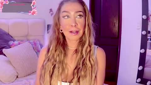 EvelynaGrey online show from January 12, 12:05 am