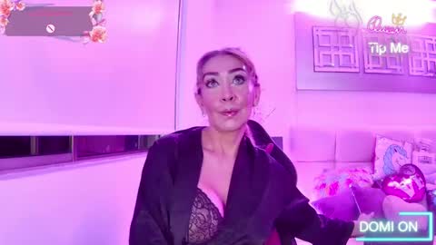 EvelynaGrey online show from February 10, 1:32 am