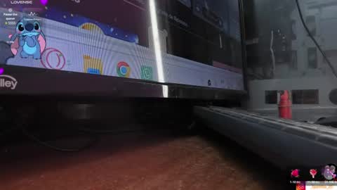Snapshot of evelynhoward23 chatting on June 18, 8:02 pm LAURA SOFIA INDEPENDENT MODEL FOLLOW ME NOW ALMOST 10000 FOLLOWERS online show from June 18, 8:02 pm
