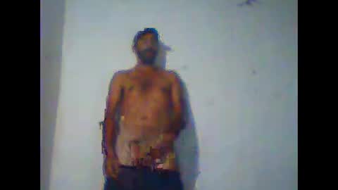 Snapshot of everaldosantos chatting on November 5, 1:16 am everaldosantos online show from November 5, 1:16 am