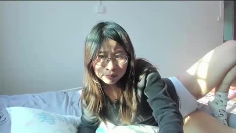 Snapshot of everhigh chatting on March 9, 8:07 am Coco online show from March 9, 8:07 am