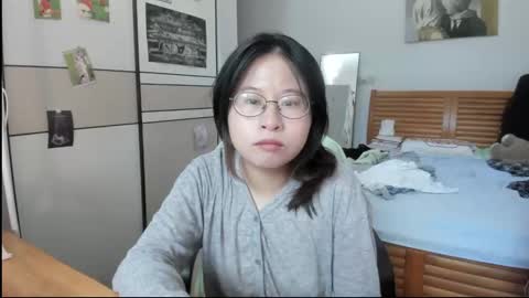 Snapshot of everhigh chatting on October 6, 8:01 am Coco online show from October 6, 8:01 am