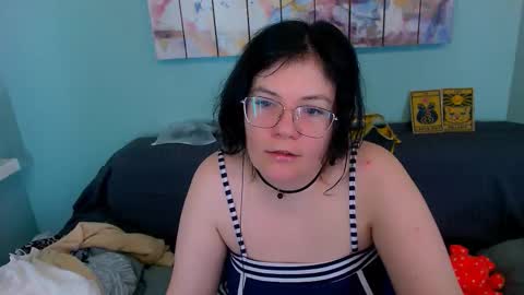 Everly online show from March 21, 8:45 pm