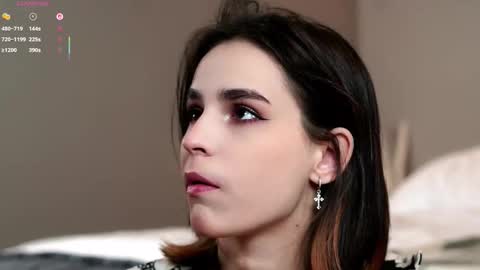 Snapshot of evervessi chatting on October 26, 3:34 am Anita online show from October 26, 3:34 am