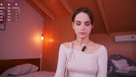 Anita online show from April 1, 6:58 am