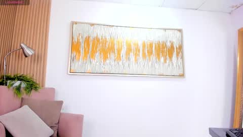 Snapshot of everyh chatting on February 23, 2:35 pm Sophia online show from February 23, 2:35 pm