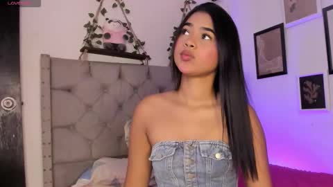 Ivi Alejandra  online show from January 15, 3:16 pm