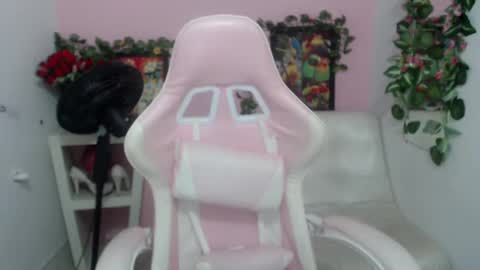 Pamela  online show from September 15, 4:07 pm