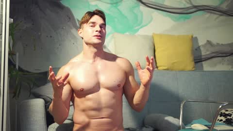 Snapshot of evildavil chatting on December 11, 12:23 am David online show from December 11, 12:23 am