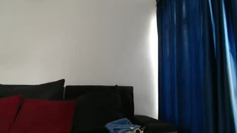 evilheart_69 online show from October 7, 5:32 pm