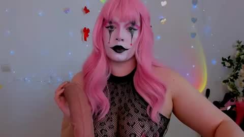 evilla_brill online show from May 24, 8:52 am