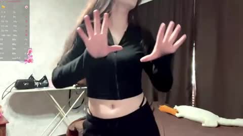 Emma online show from May 15, 9:16 am