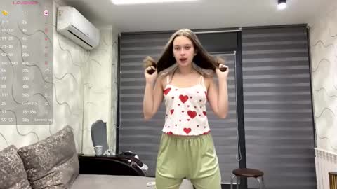 Eva online show from October 10, 3:11 pm