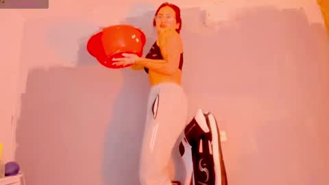 evva_foxxy online show from February 6, 12:00 am