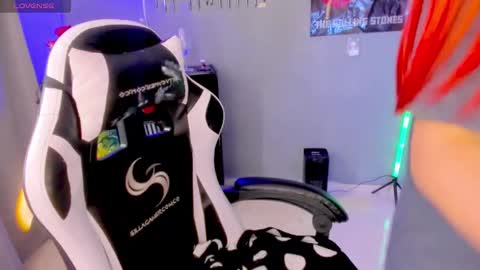 evva_foxxy online show from February 10, 12:39 pm