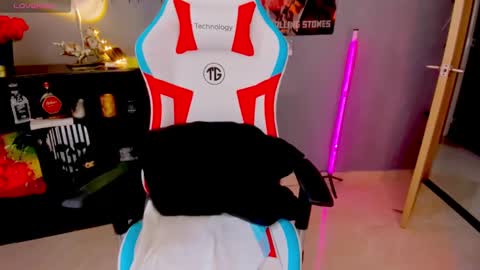 evva_foxxy online show from February 22, 1:02 pm