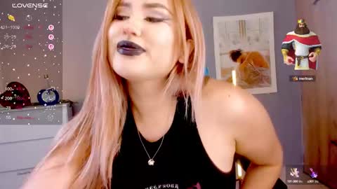 evva_foxxy online show from September 18, 4:31 pm