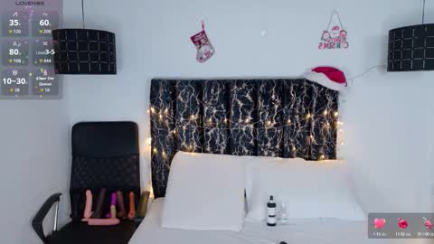 evvaa_moon online show from December 18, 12:22 pm