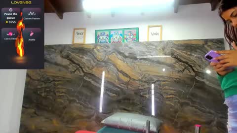 evy_connor online show from January 13, 11:37 am