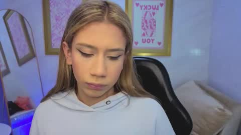 Hi Stream 1000pm to 600am online show from March 25, 3:45 am