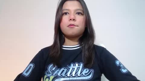 Im Evy online show from January 13, 6:02 pm