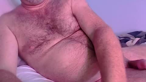 Snapshot of exhibitionist_guy23 chatting on July 16, 6:58 pm exhibitionist_guy23 online show from July 16, 6:58 pm