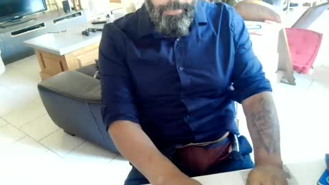 Gio online show from June 18, 4:55 pm