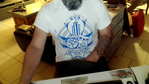 Gio online show from June 23, 8:51 pm