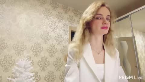 Snapshot of eximi chatting on February 7, 10:57 pm eximi online show from February 7, 10:57 pm