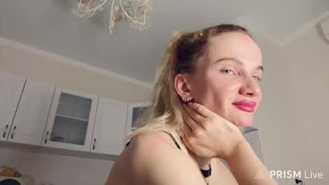 Snapshot of eximi chatting on February 26, 10:42 pm eximi online show from February 26, 10:42 pm