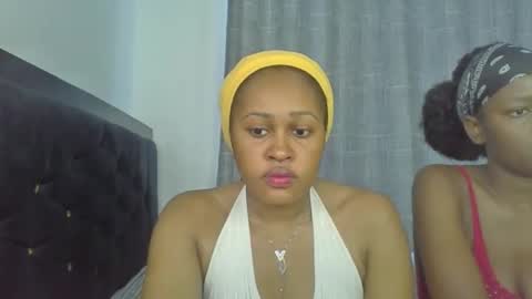 Snapshot of exotic_cutiee chatting on May 28, 10:12 am exotic_cutiee online show from May 28, 10:12 am