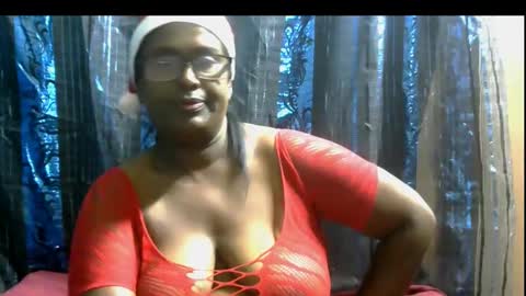 Snapshot of exotic_indian95 chatting on December 21, 7:21 pm exotic_indian95 online show from December 21, 7:21 pm