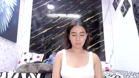 exotichot_couple online show from May 16, 1:02 am