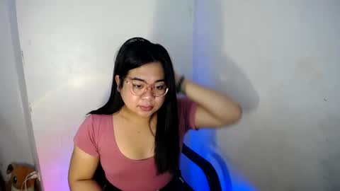 SHANTAL MARIE online show from December 11, 10:36 am