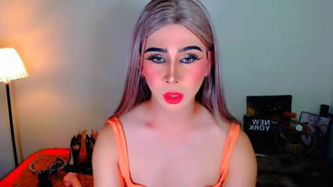 expensive_elise online show from March 5, 12:23 pm