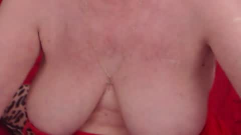 Snapshot of experiencedalana chatting on July 4, 10:38 pm Alana online show from July 4, 10:38 pm