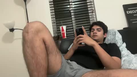 experimentrial43 online show from October 31, 6:14 am