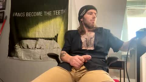 Snapshot of explosive_andyy chatting on May 11, 4:04 pm Explosivee andyy online show from May 11, 4:04 pm