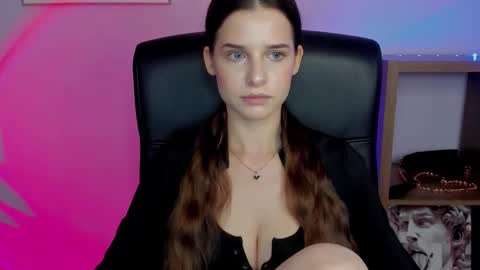 Maya online show from September 16, 6:25 am