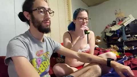 Extrastatic94 online show from December 26, 4:53 am